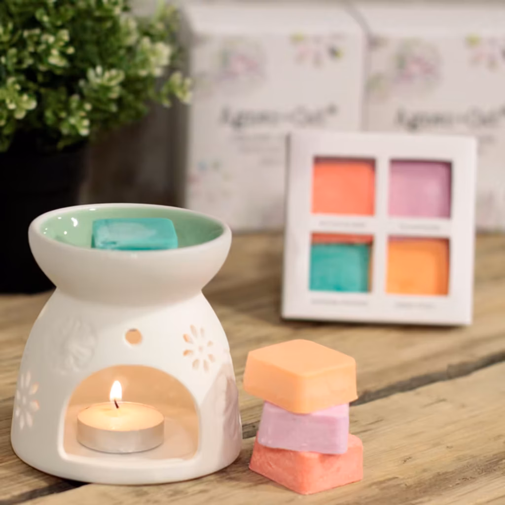 Wax Melter with Four Soy Wax Melts | www.artisangoods.co.uk 11
