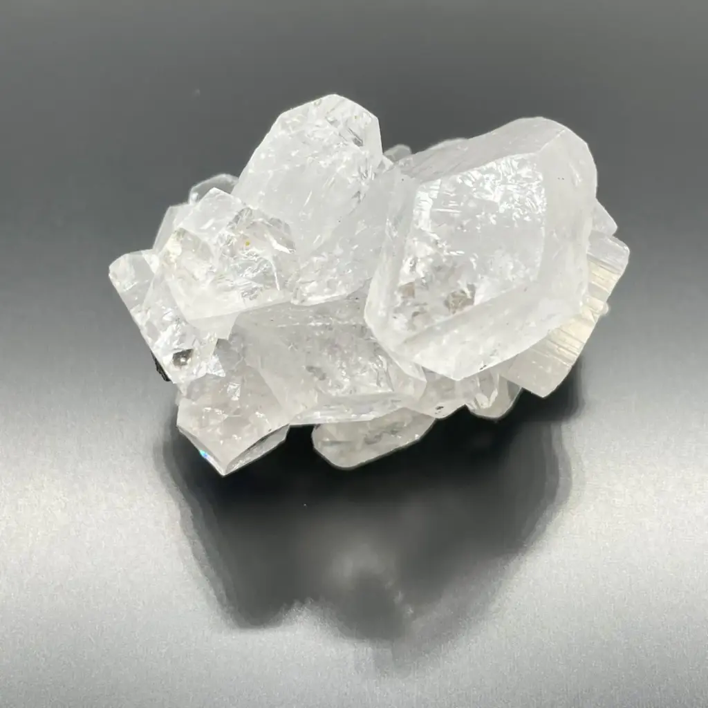 White Apophyllite Clusters 20-30mm | www.artisangoods.co.uk 10