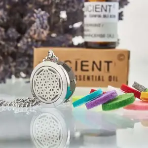 Aromatherapy Diffuser Necklace – Flower of Life 25mm | www.artisangoods.co.uk 4