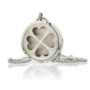 Aromatherapy Diffuser Necklace – Four Leaf Clover 30mm | www.artisangoods.co.uk 3