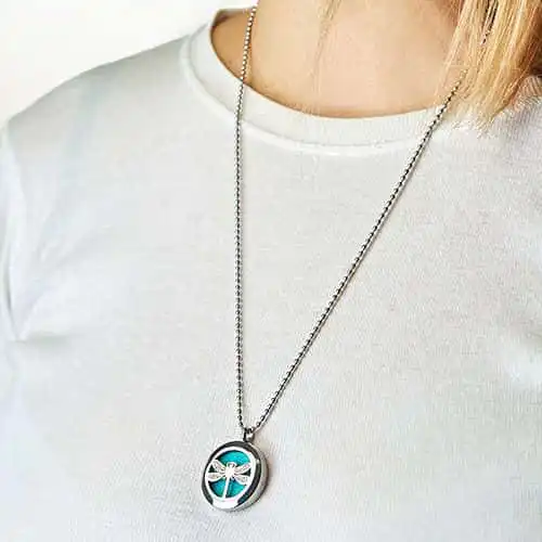 Aromatherapy Diffuser Necklace – Infinity Love 25mm | www.artisangoods.co.uk 6 Aromatherapy Diffuser Necklace – Infinity Love 25mm | www.artisangoods.co.uk 5
