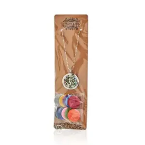 Aromatherapy Jewellery Necklace – Hamsa Chakra – 30mm | www.artisangoods.co.uk 4