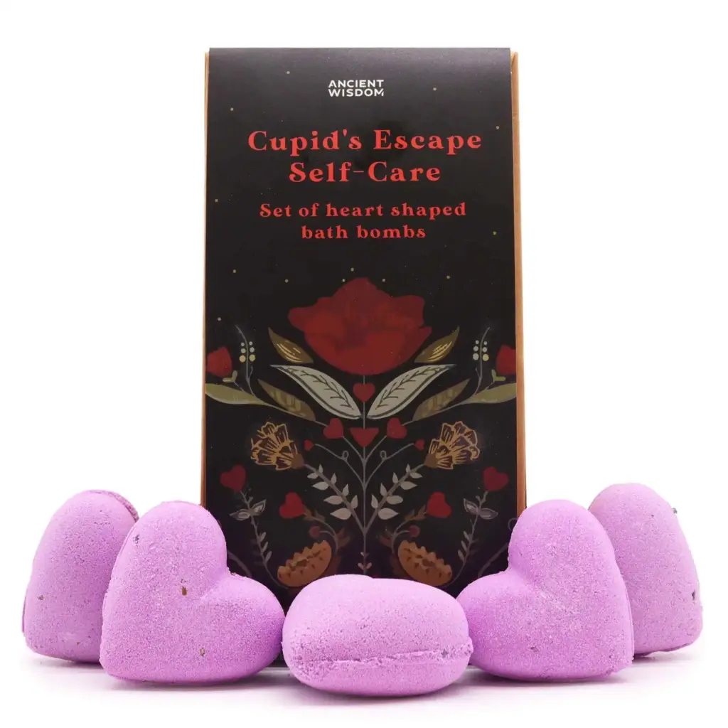 Cupids Escape Self Care Bath Heart Gift Set | www.artisangoods.co.uk