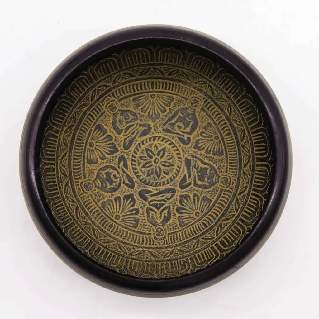 Earth Powder Singing Bowl – Mantra Five Buddha – 16cm | www.artisangoods.co.uk 2