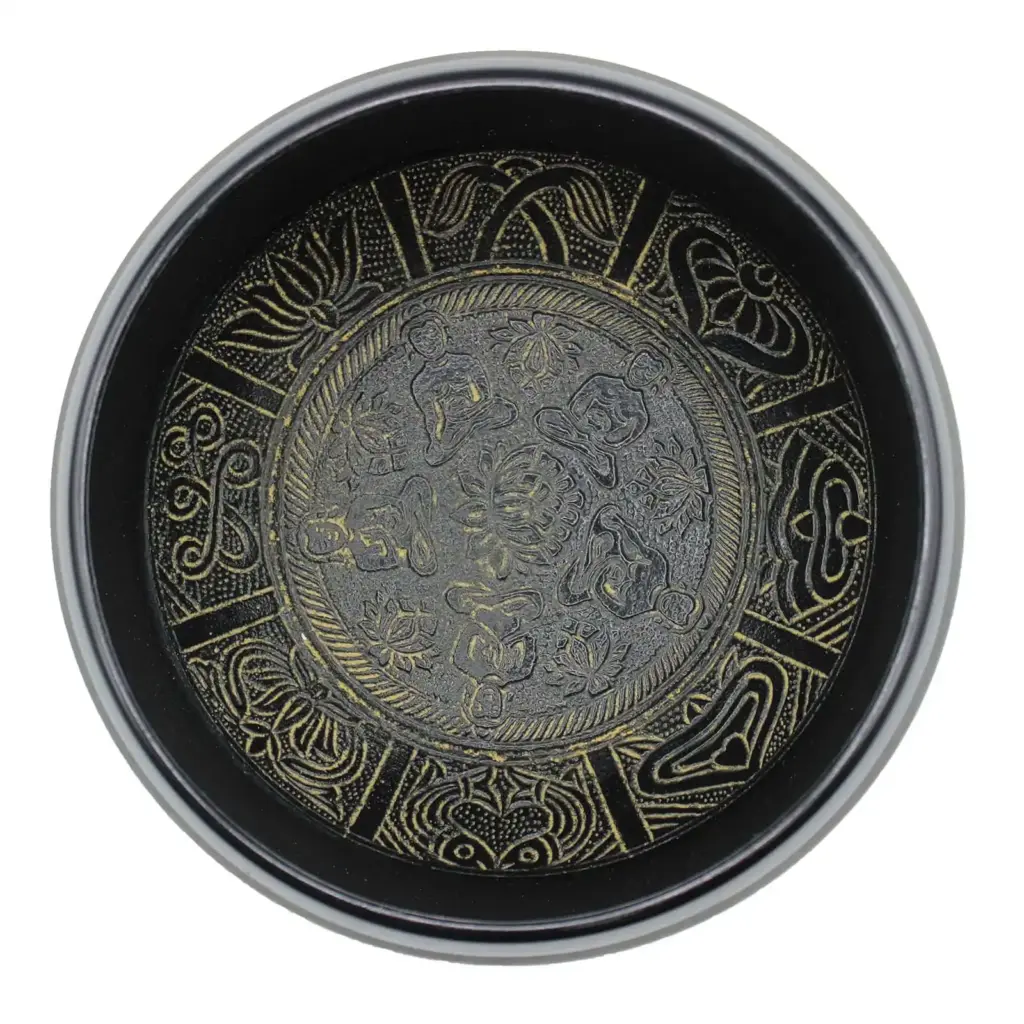 Extra Loud – Singing Bowl – Five Buddha | www.artisangoods.co.uk 4 Extra Loud – Singing Bowl – Five Buddha | www.artisangoods.co.uk 4