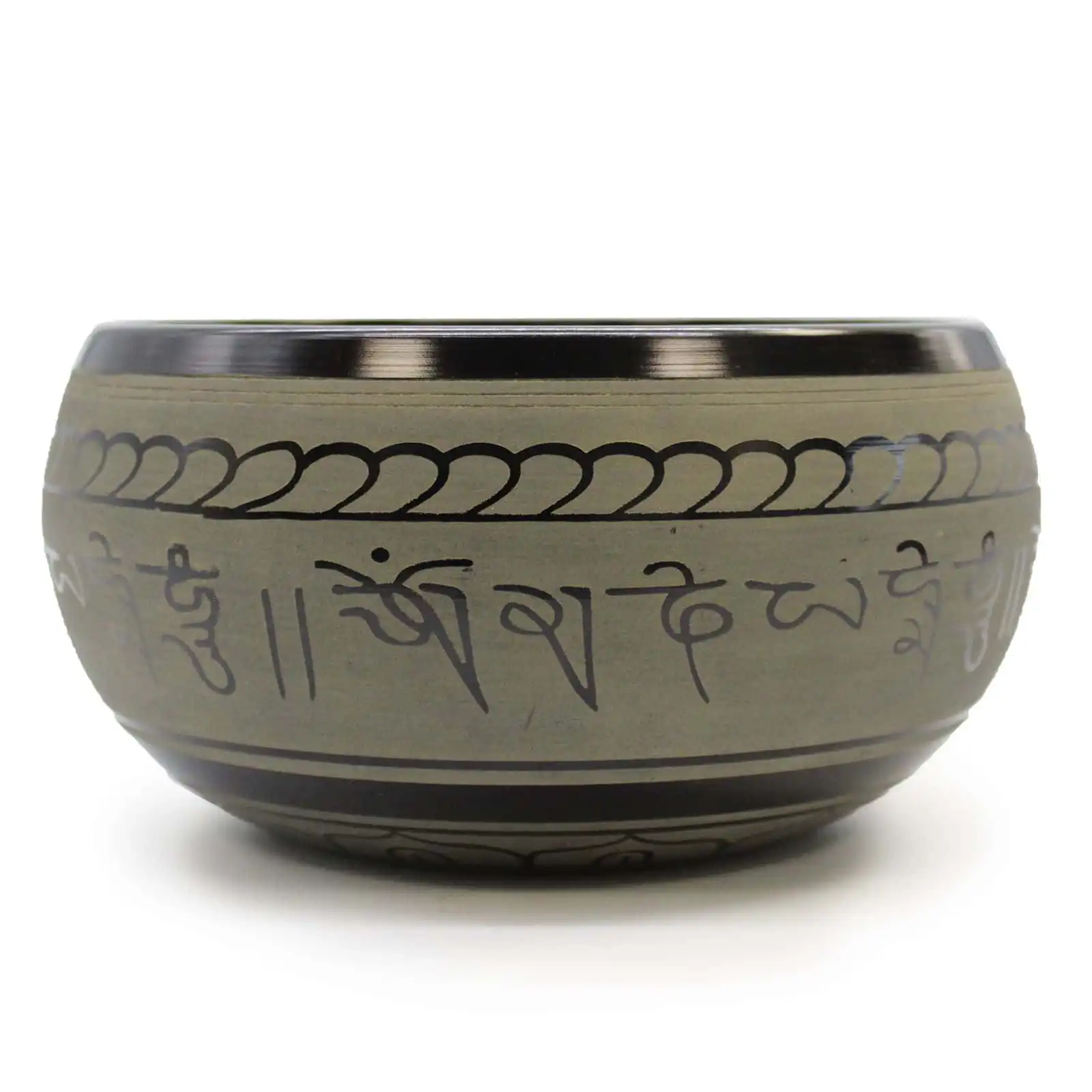 Extra Loud – Singing Bowl – Five Buddha | www.artisangoods.co.uk 2 Extra Loud – Singing Bowl – Five Buddha | www.artisangoods.co.uk 1