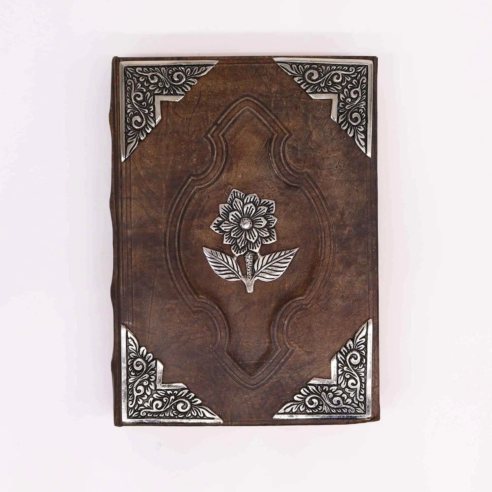 Heafty Red Tan Book – Zinc Rose Decor – 200 Deckle Edges Pages – 26x18cm | www.artisangoods.co.uk 3 Heafty Red Tan Book – Zinc Rose Decor – 200 Deckle Edges Pages – 26x18cm | www.artisangoods.co.uk 2