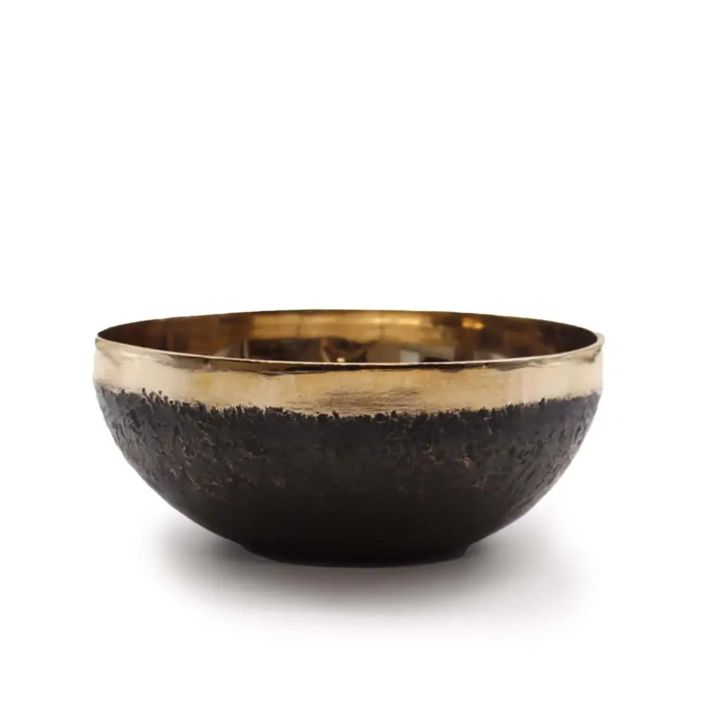 Large Chaken Handmade Singing Bowl (approx 800g) – 17cm | www.artisangoods.co.uk 4 Large Chaken Handmade Singing Bowl (approx 800g) – 17cm | www.artisangoods.co.uk 4
