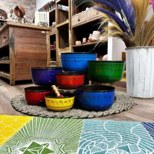Large Chakra Set of Seven Singing Bowls (19.5-35cm) | www.artisangoods.co.uk 6
