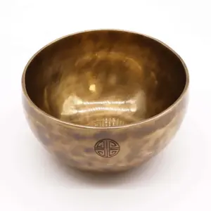 Large Nepalese Moon Bowl – (approx 850g) – 17cm | www.artisangoods.co.uk 2