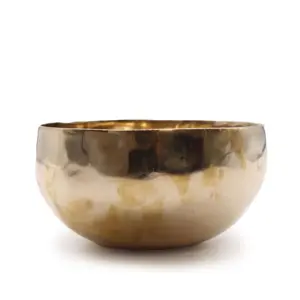 Large Shining Bell-Metal Handmade Singing Bowl (approx 850g) – 17cm | www.artisangoods.co.uk 4