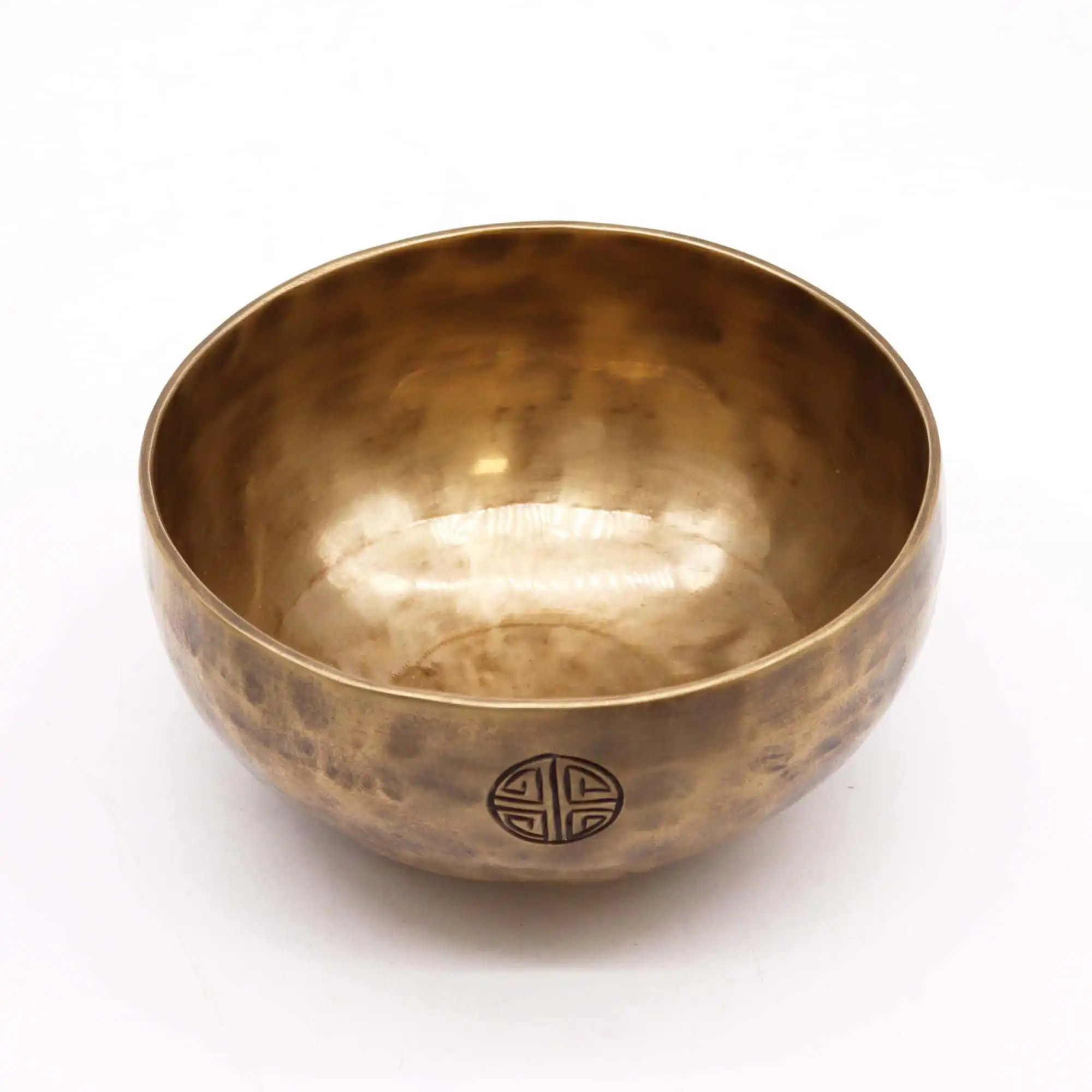 Medium Nepalese Moon Bowl – (approx 750g) – 15cm | www.artisangoods.co.uk 3 Medium Nepalese Moon Bowl – (approx 750g) – 15cm | www.artisangoods.co.uk 2