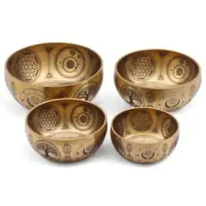 Pure Brass Etched Buddha – Set of 4 – Approx 3.85kg | www.artisangoods.co.uk 1