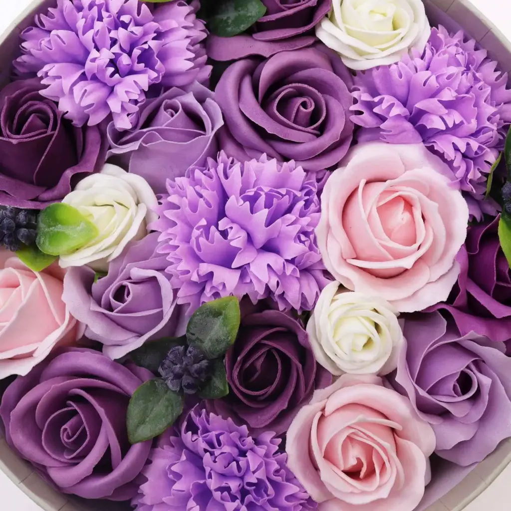 Round Box – Lavender Rose & Carnation | www.artisangoods.co.uk 4 Round Box – Lavender Rose & Carnation | www.artisangoods.co.uk 4