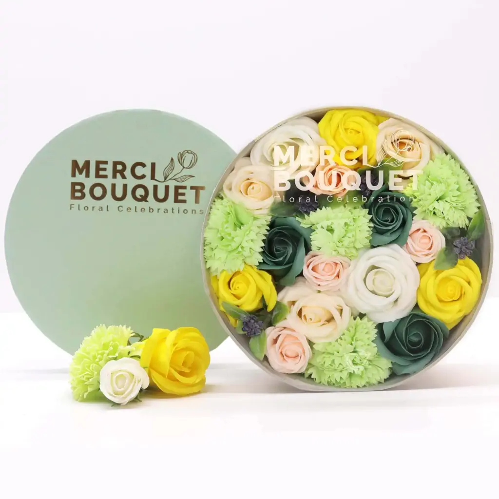 Round Box – Spring Celibrations – Yellow & Greens | www.artisangoods.co.uk 2