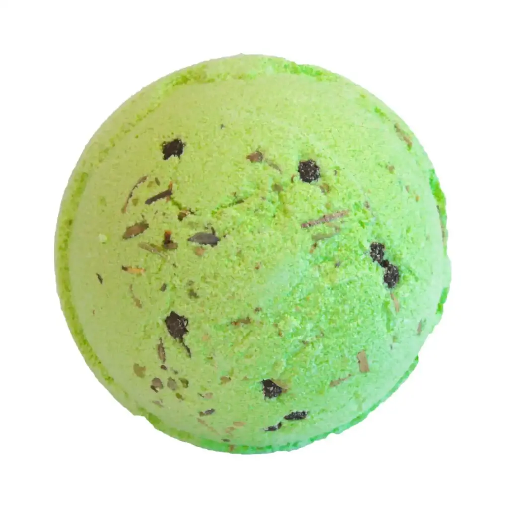 Set of Three Gin & Tonic Bath Bombs | www.artisangoods.co.uk 5 Set of Three Gin & Tonic Bath Bombs | www.artisangoods.co.uk 5