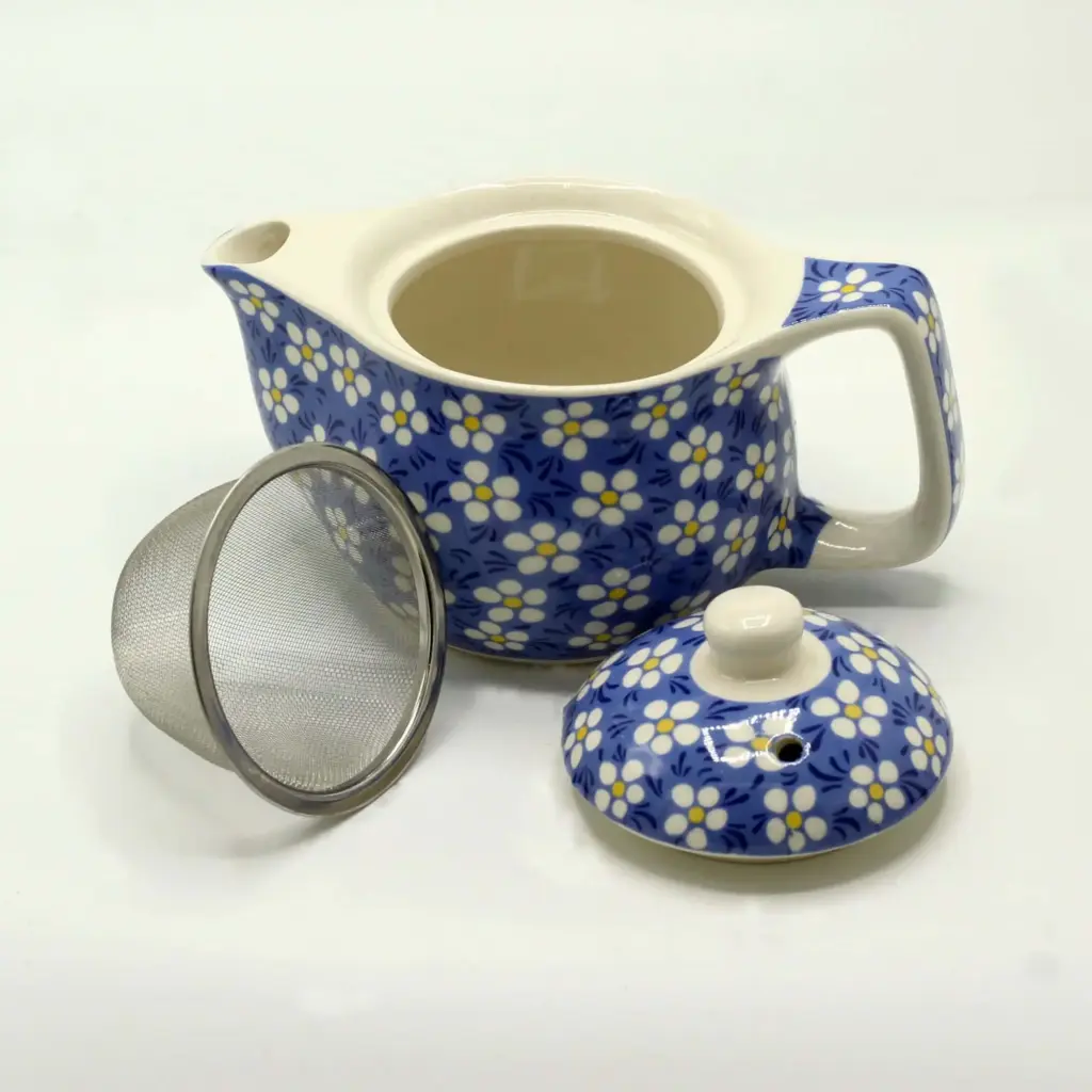 Small Herbal Teapot – Blue Daisey | www.artisangoods.co.uk 2 Small Herbal Teapot – Blue Daisey | www.artisangoods.co.uk 2
