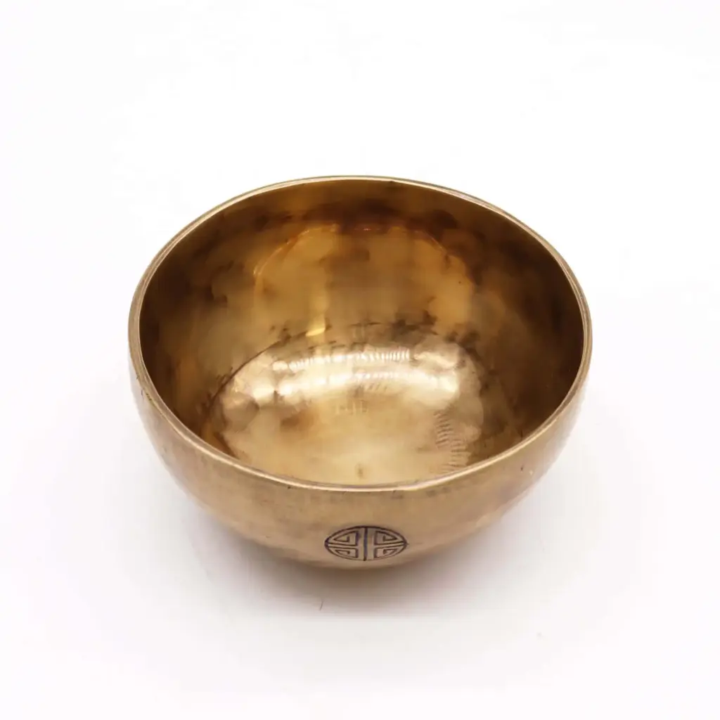Small Nepalese Moon Bowl – (approx 550g) – 13cm | www.artisangoods.co.uk 2 Small Nepalese Moon Bowl – (approx 550g) – 13cm | www.artisangoods.co.uk 2