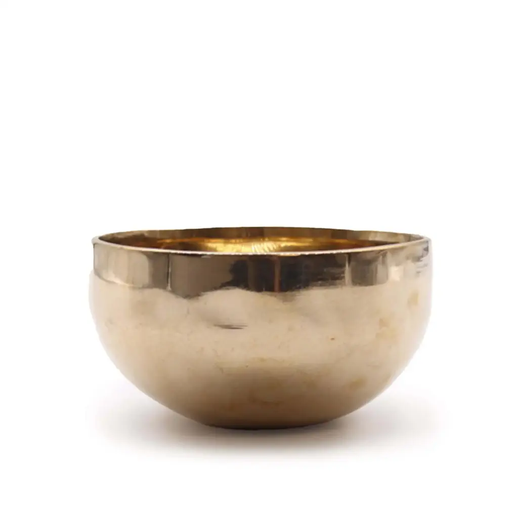 Small Shining Bell-Metal Handmade Singing Bowl (approx 550g) -13cm | www.artisangoods.co.uk 4 Small Shining Bell-Metal Handmade Singing Bowl (approx 550g) -13cm | www.artisangoods.co.uk 4