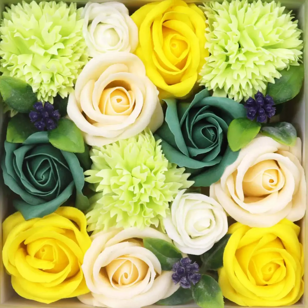 Square Box – Spring Celibrations – Yellow & Greens | www.artisangoods.co.uk 4 Square Box – Spring Celibrations – Yellow & Greens | www.artisangoods.co.uk 4