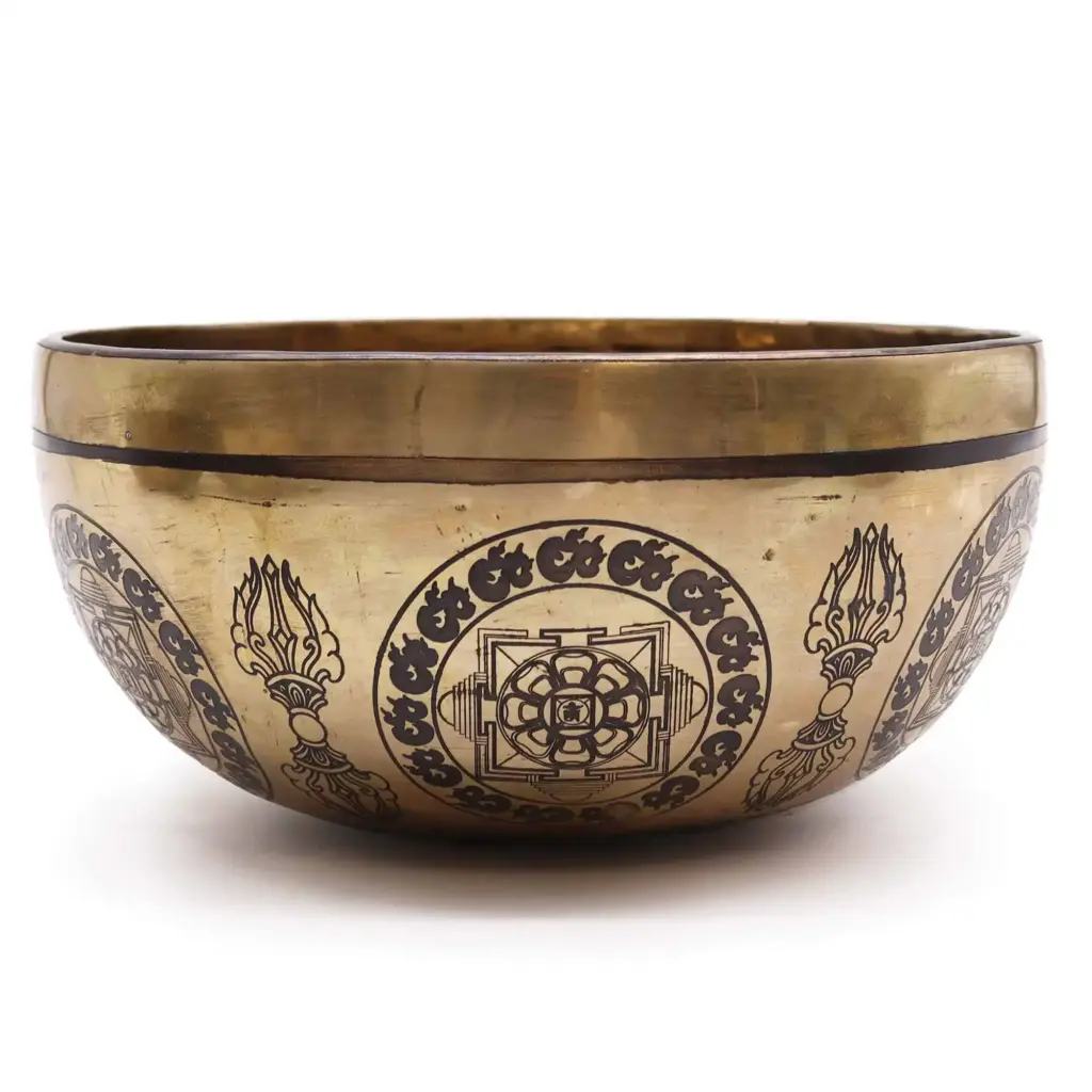 Tibetan Healing Engraved Bowl – 21cm – 5 Buddhas | www.artisangoods.co.uk