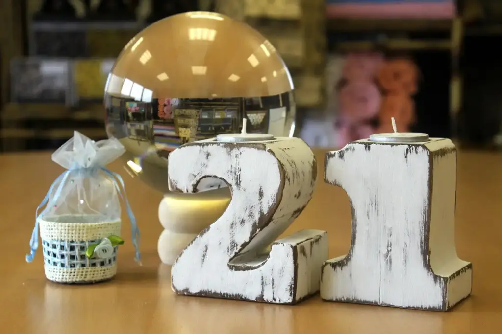 Wooden Birthday Numbers – No.2 | www.artisangoods.co.uk 2