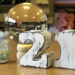 Wooden Birthday Numbers – No.2 | www.artisangoods.co.uk 2