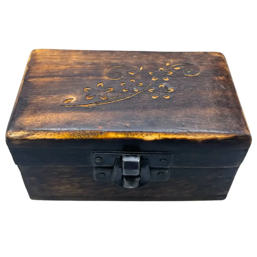 Wooden Pill Box 9x5x4cm – Carved Designs – Assorted | www.artisangoods.co.uk 2