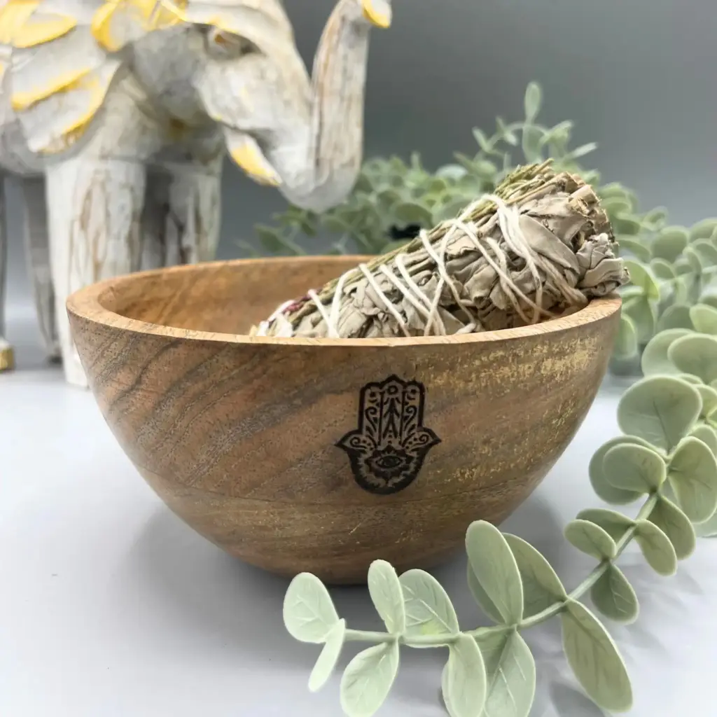 Wooden Smudge and Ritual Offerings Bowl – Hamsa – 13x7cm | www.artisangoods.co.uk
