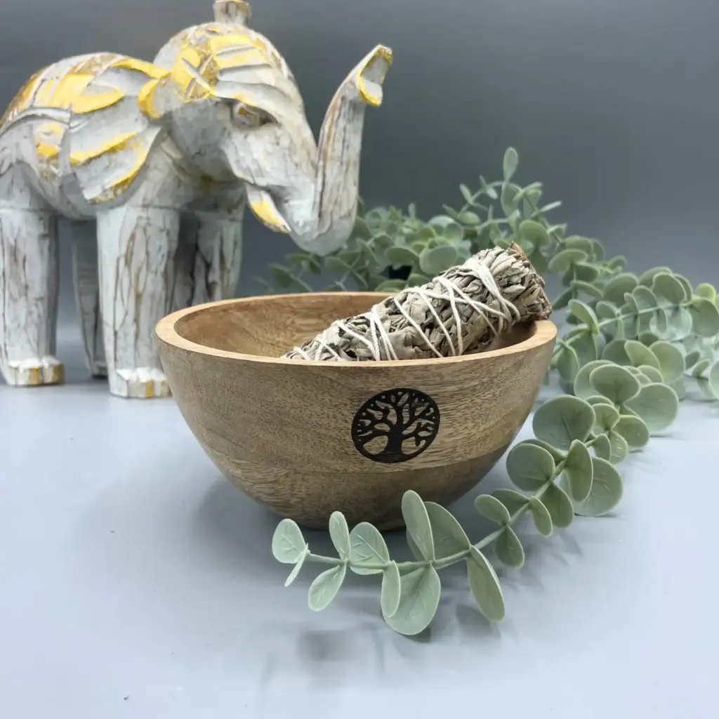 Wooden Smudge and Ritual Offerings Bowl – Tree of Life – 13x7cm | www.artisangoods.co.uk